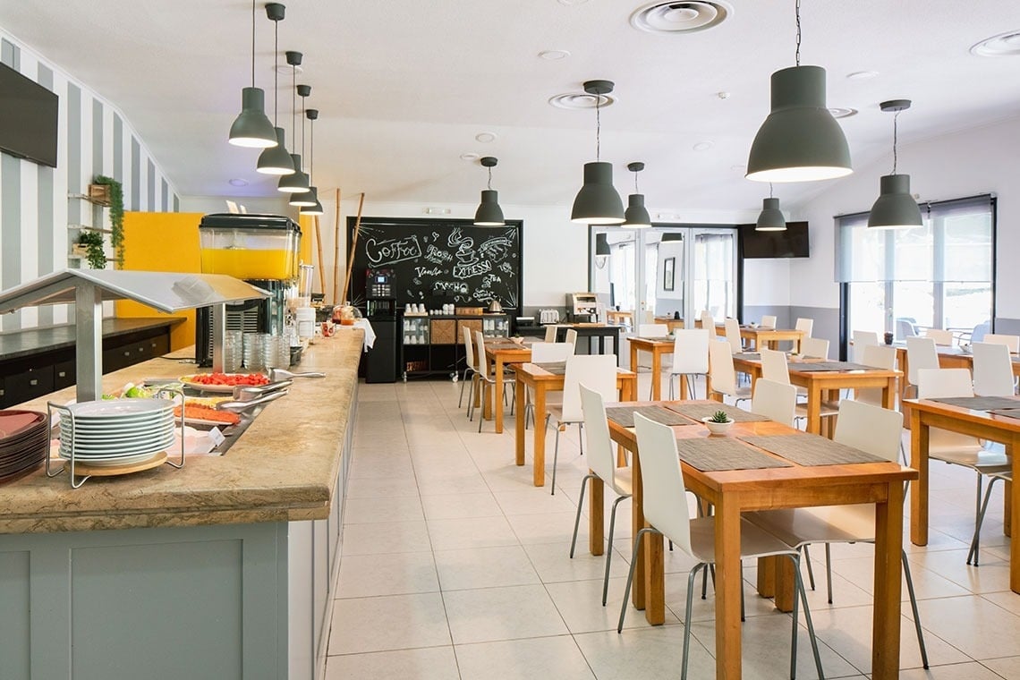 Buffet de pequeno-almoço no Campanile Setúbal | Website oficial: opções frescas e variadas.