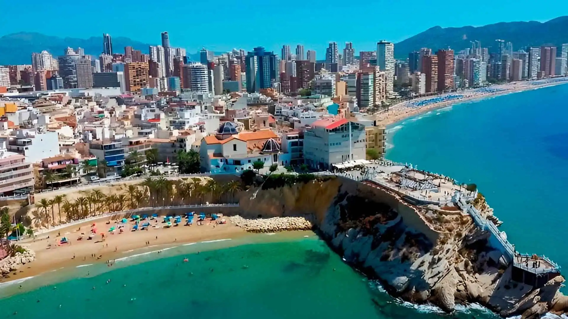 
              Cala del Mal Pas en Benidorm: un pequeño paraíso entre Levante y Poniente