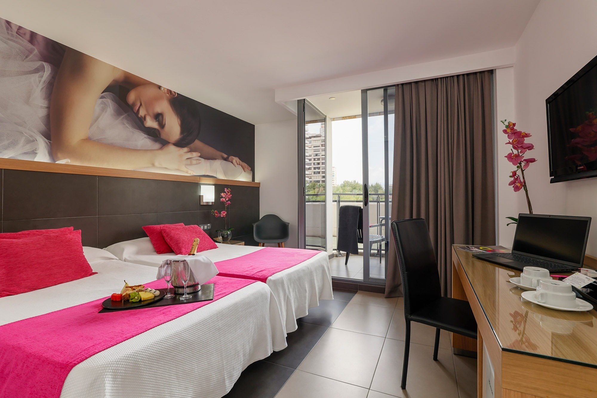 Hotel | Flash Hotel | Adults Only Hotel in Benidorm | Offical Website