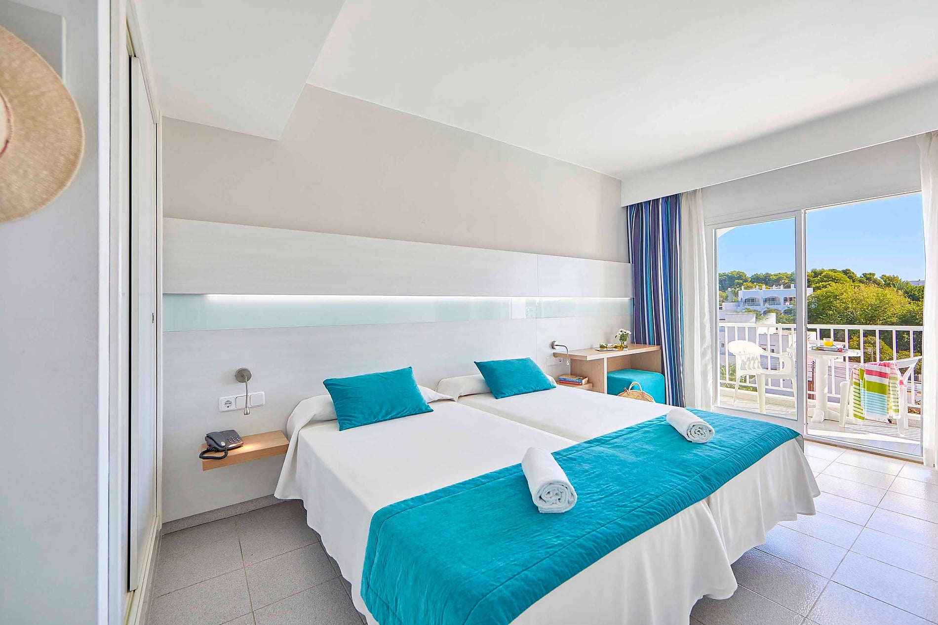 Habitación doble con balcón en Gavimar Ariel Chico | Hoteles Gavimar | Cala d'Or, Islas Baleares.