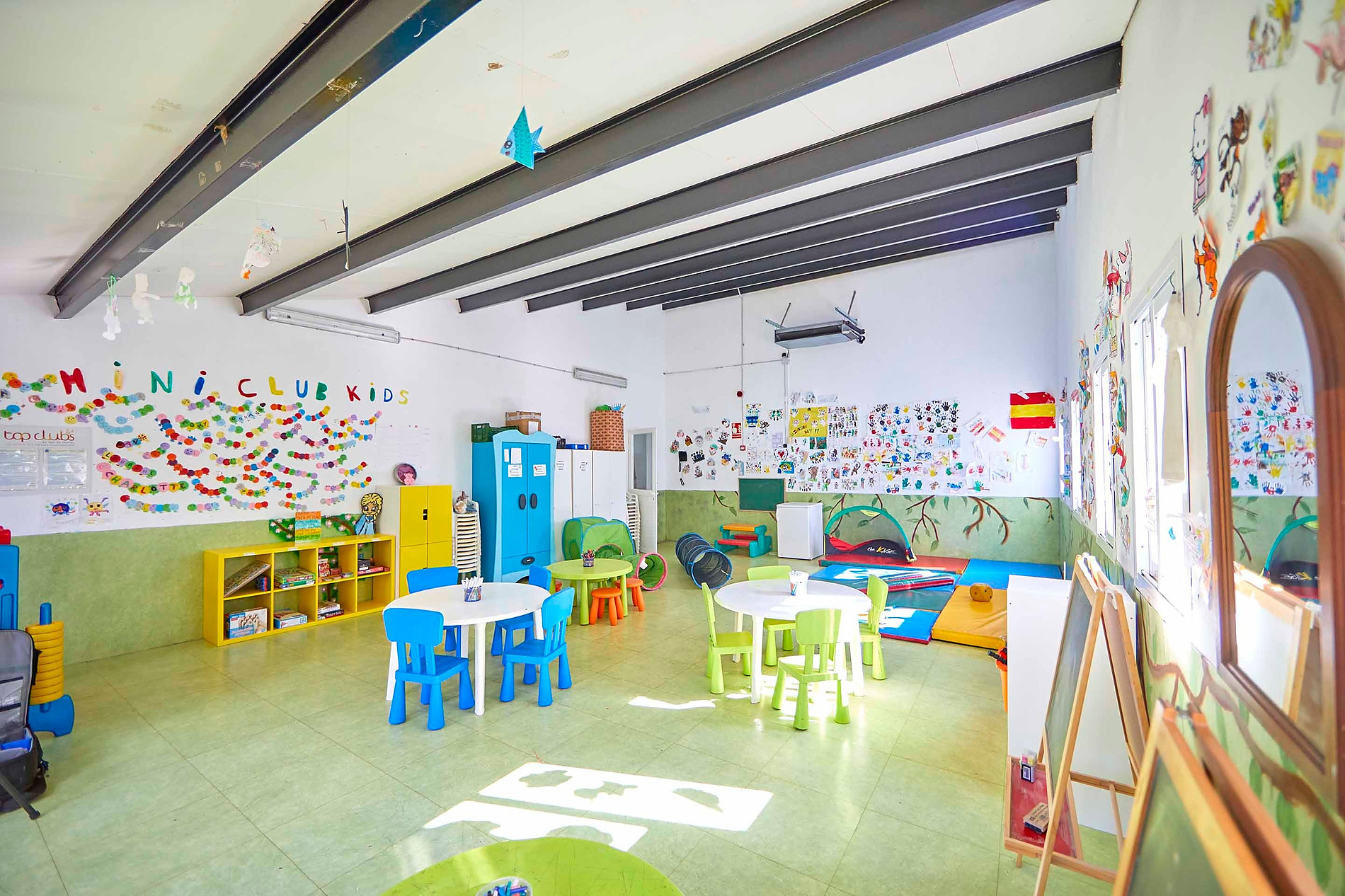 Sala de juegos para niños en Gavimar Ariel Chico | Hoteles Gavimar | Cala d'Or, Islas Baleares.