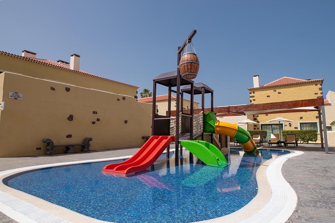 a room with a sign that says aiaiai on it