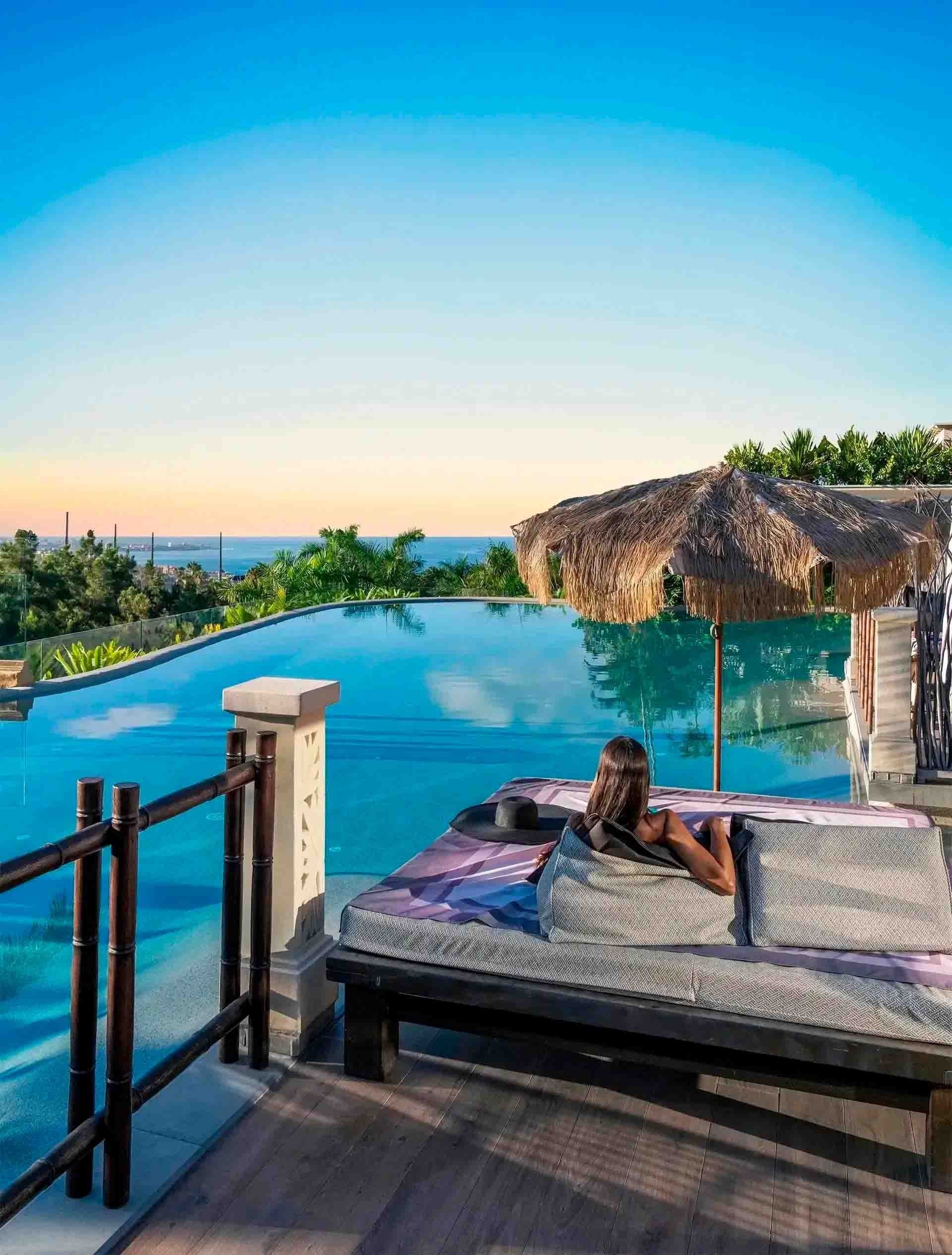 Royal River Luxury Hotel Bestes Hotel in Spanien - Lagoon Villas