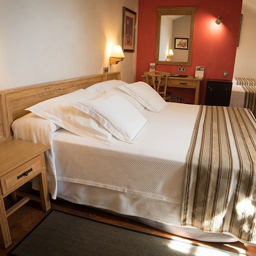Hotel Pintor el Greco - Double room with two extra beds