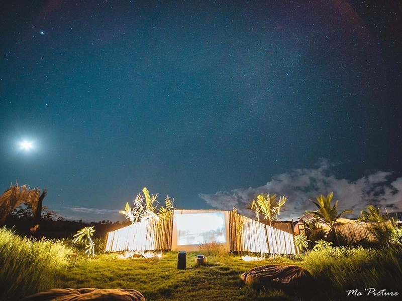 una foto tomada por ma picture muestra un cielo nocturno lleno de estrellas