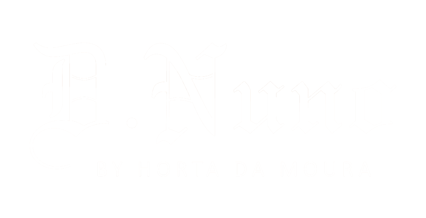 Logo de Horta da Moura: D.Nuno y su lema 