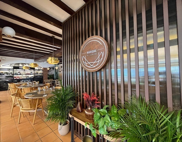 Hostal Marissal by Dorobe Hotels