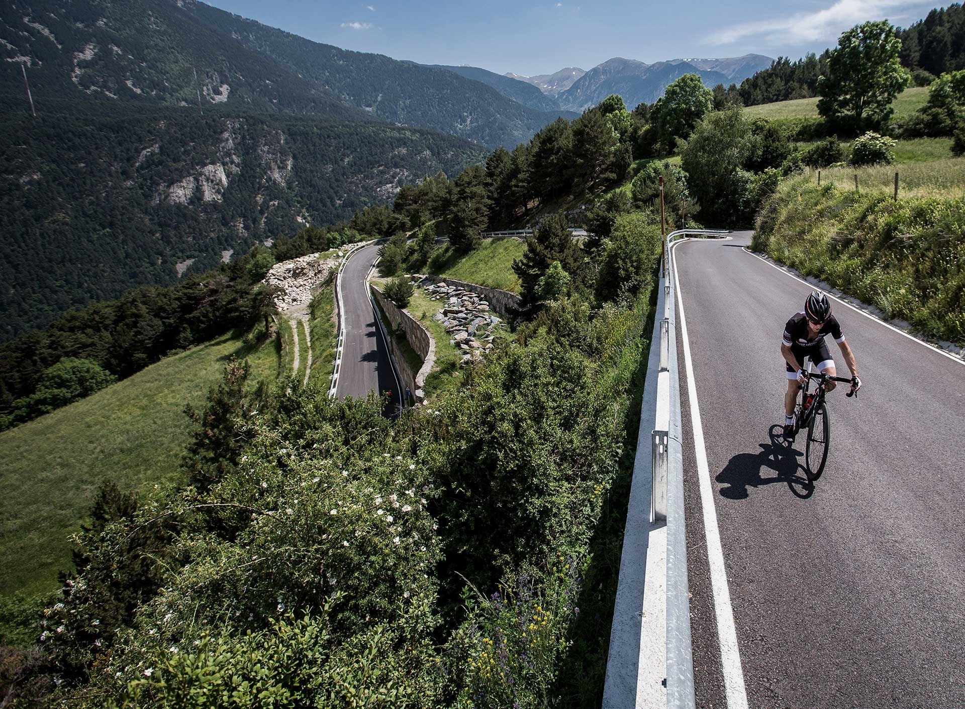 Rutas en Bici por Andorra, Ciclismo de Carretera