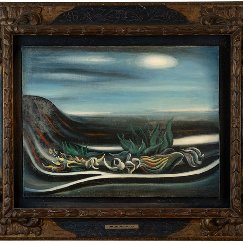 Un affollato gruppo di figure in abiti tradizionali è ritratto in un paesaggio costiero, con alcuni che trasportano frutta e altri che riposano.