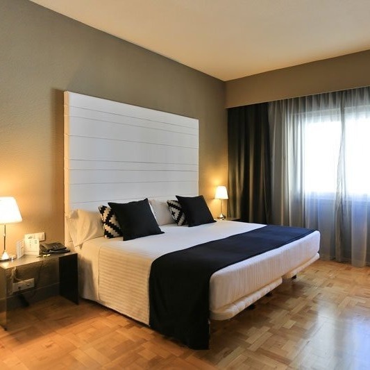 Hotel Leyre Pamplona