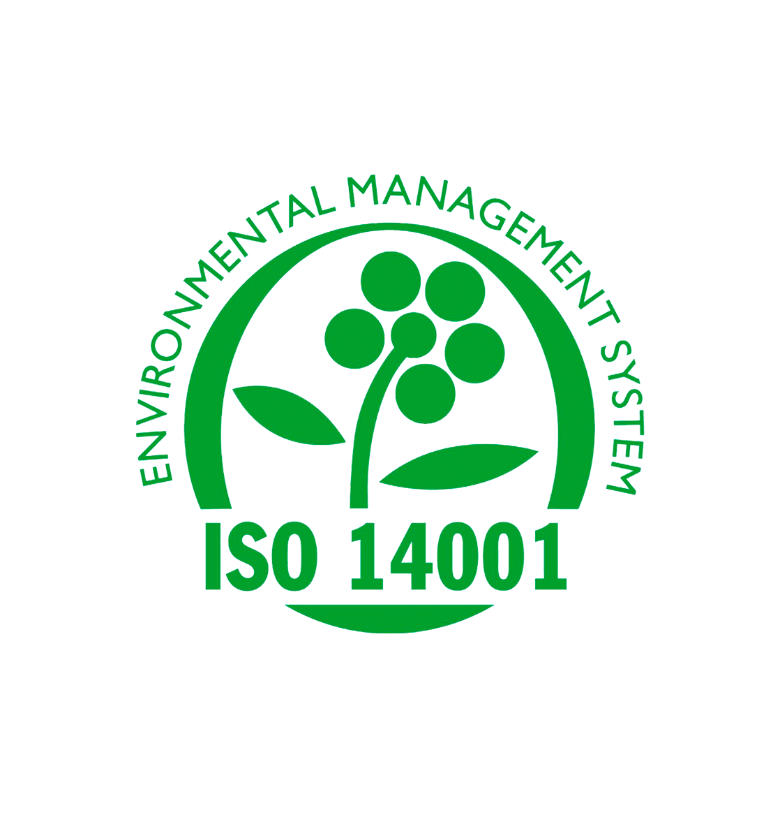 una bebida roja con una pajita en la playa