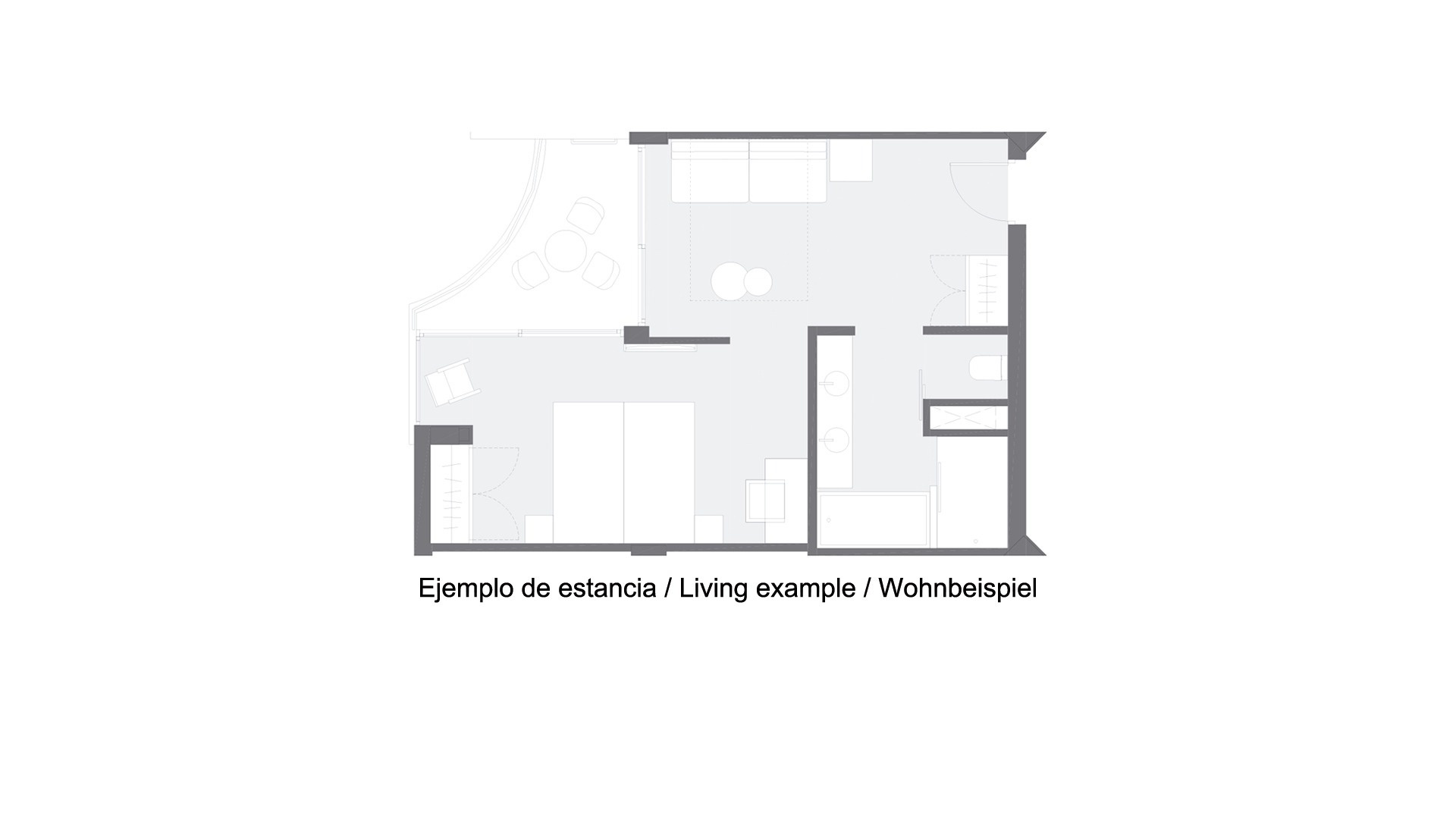 un cuarto de baño con una ducha y una bañera