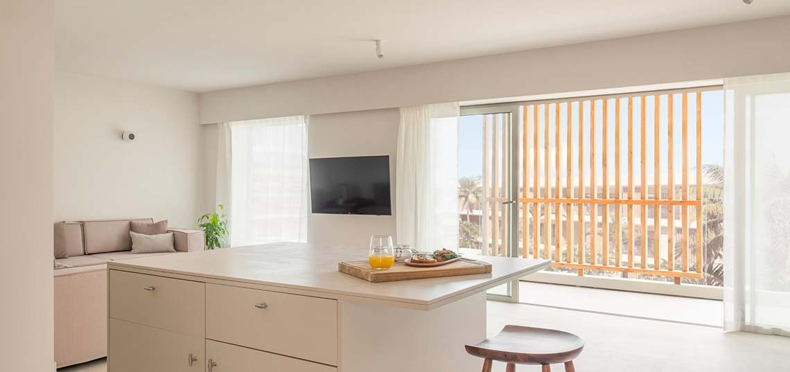 1-Bedroom Apartment with Pool or Garden View