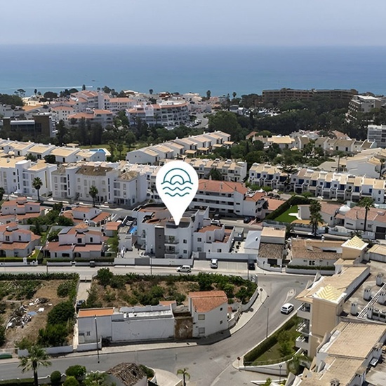 Fachada e vistas panorâmicas