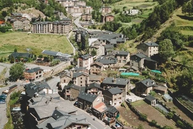 Daguisa: KY Hostel, alojamiento con encanto en pintoresco pueblo de montaña.