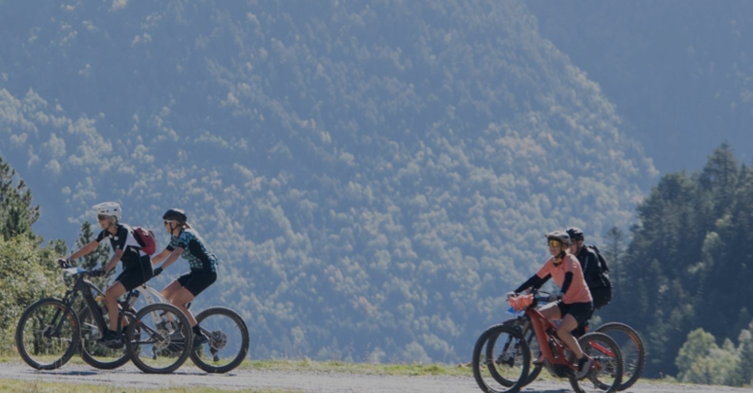 Ciclistas en Andorra