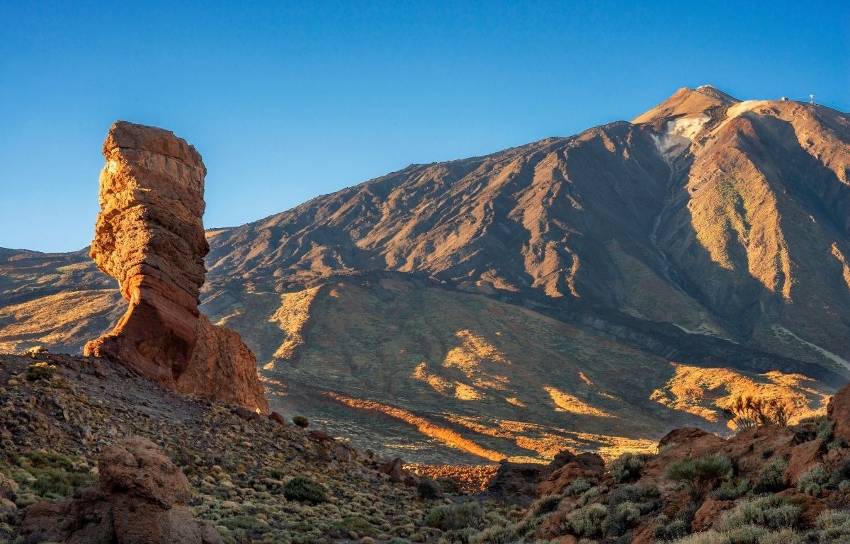 teide on a sunny day in tenerife