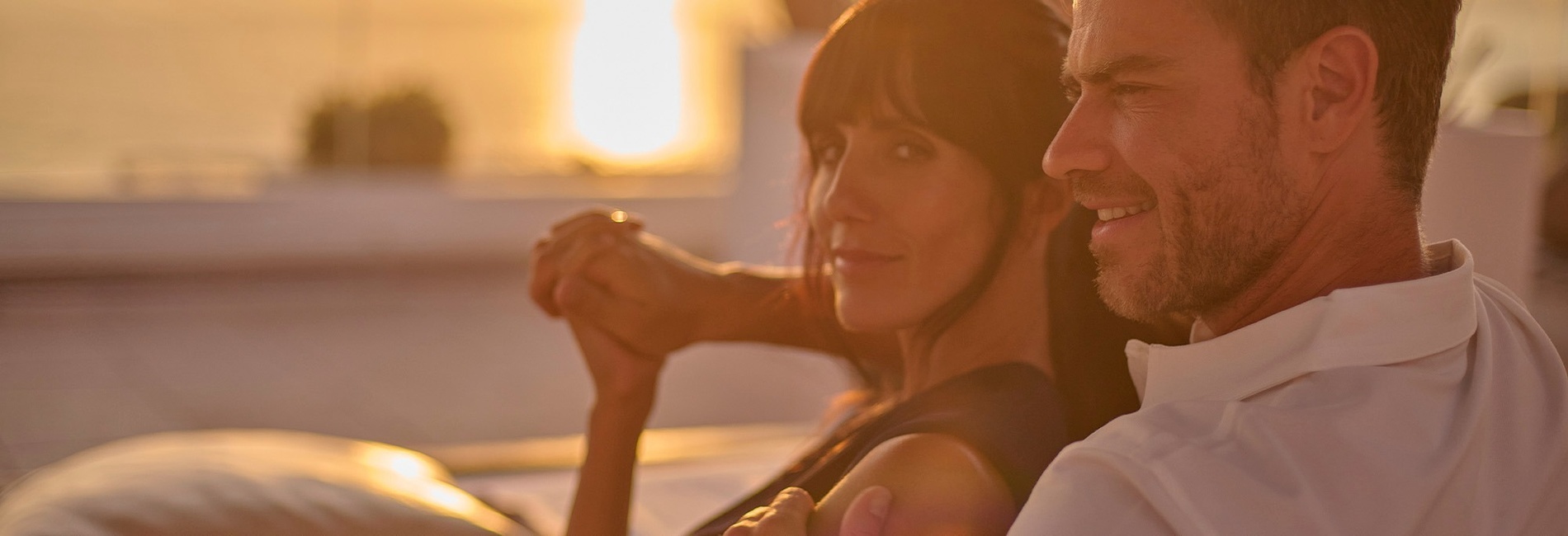 un tas de coeurs roses sont tombés d' un téléphone portable