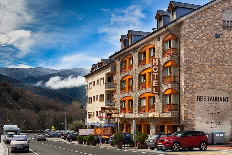 a building with the word hotel on it