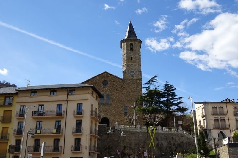 una torre de l' antiga catedral de la ciutat