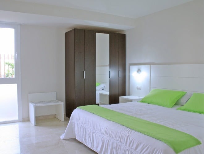 APARTAMENTO DOBLE LARGECON JARDÍN