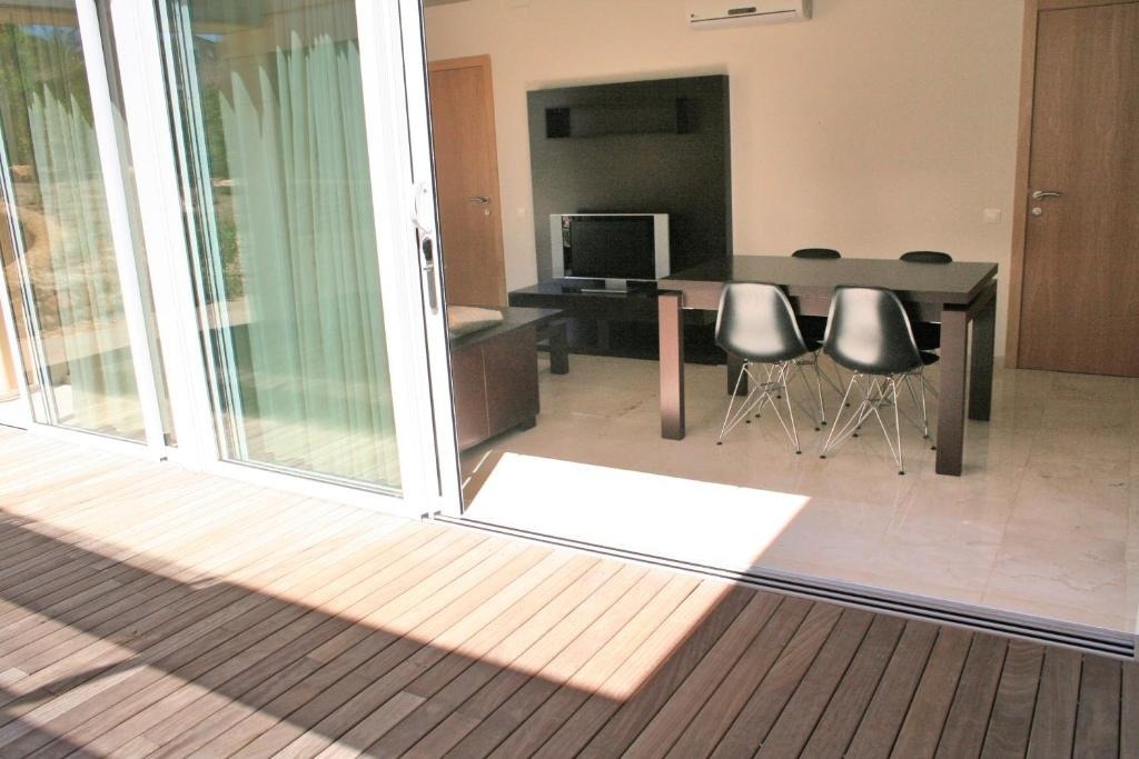 GRAND APPARTEMENT DOUBLE AVEC TERRASSE