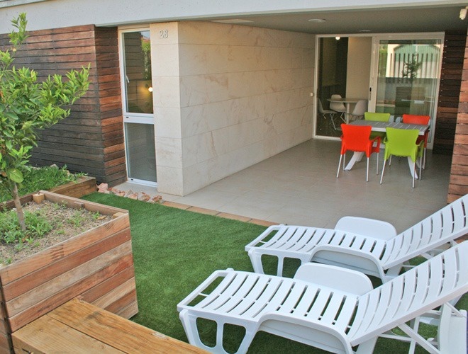 FAMILIERAPPARTEMENT AVEC JARDIN