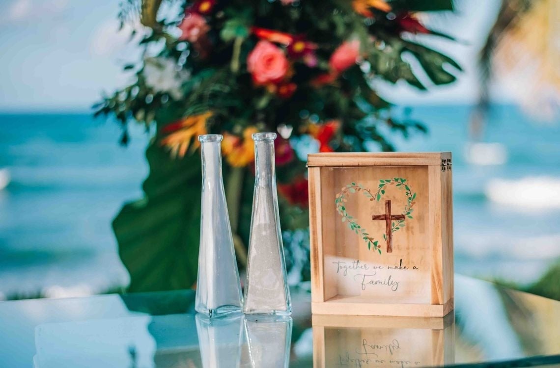 religious detail for wedding