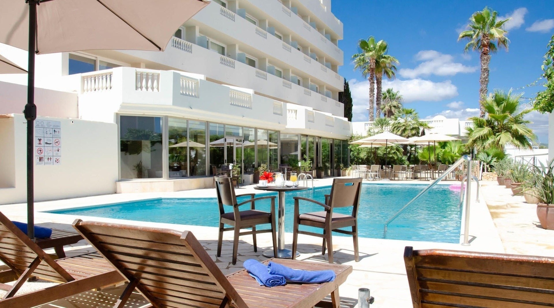 Llum Hotels