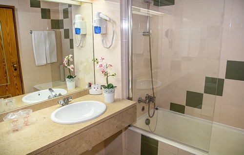 Luna Hotels & Resorts | Web Oficial