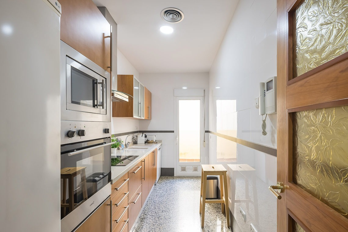 Cocina moderna y funcional en Macflats Apartamento Puerto | Web oficial