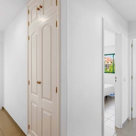 Two Bedroom Family Teide Apartment with sunny balcony and Teide View