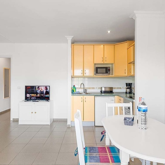 One-Bedroom Teide Apartment with sunny balcony and Teide View