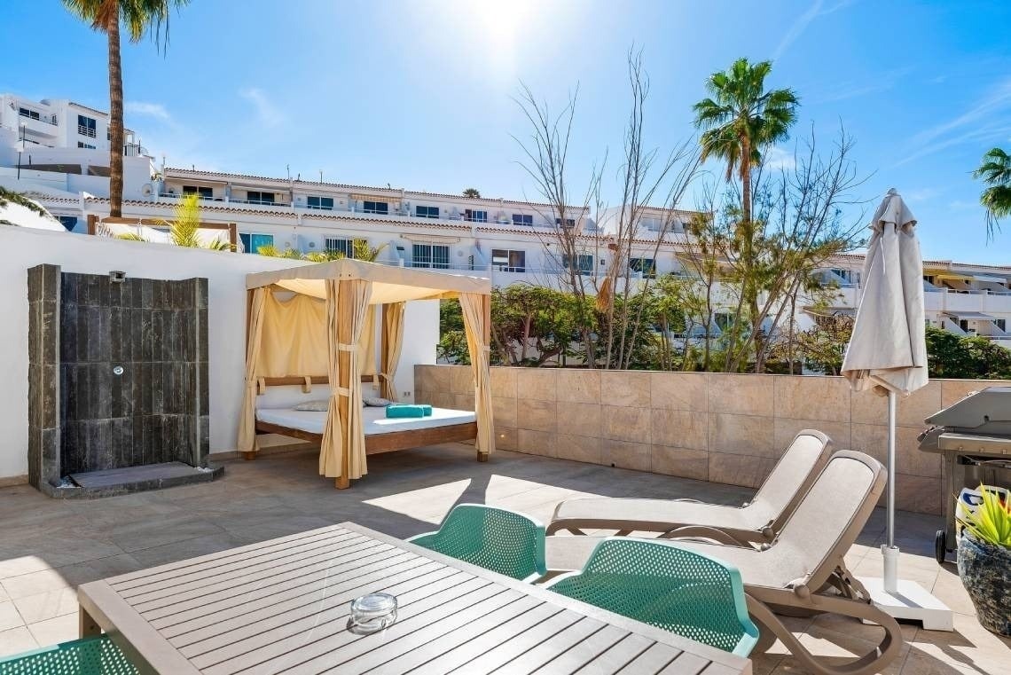 Haciendas Village Tenerife ***