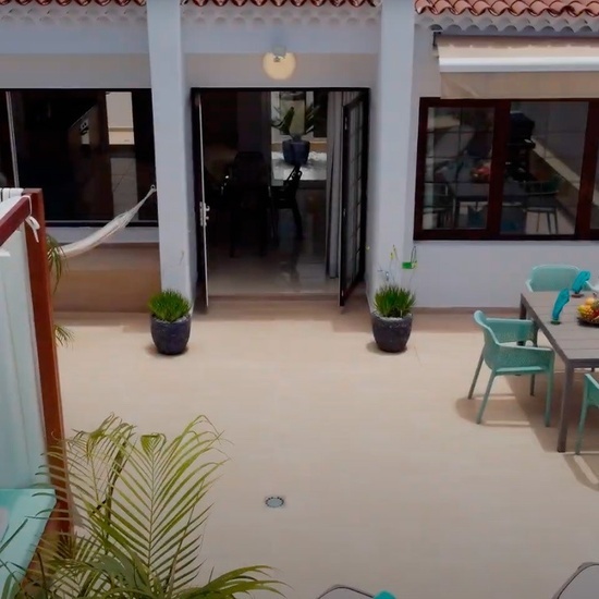 Bungalow Superior de 2 Dormitorio con Terraza Chill Out Extra Grande