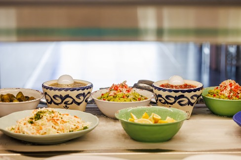 O7 HOTELS: Corporate, fresh salad and side dish buffet.