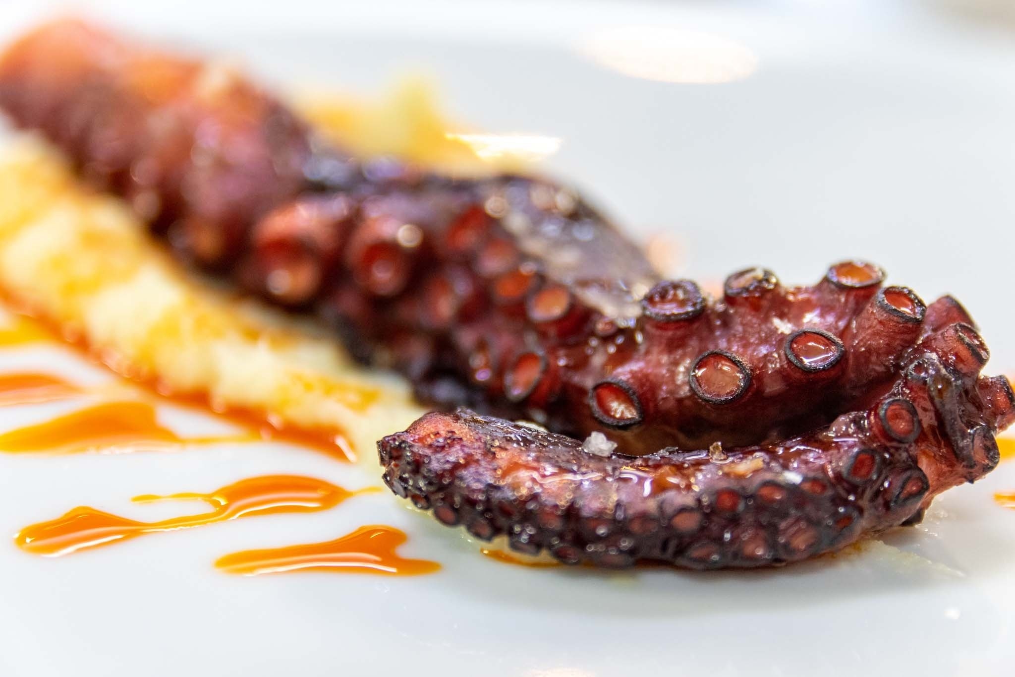 a pair of sock puppets with big googly eyes