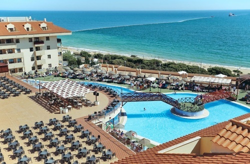 Hotel tudo incluído em Mazagón, Huelva. Piscina, praia e comodidades fantásticas no Ohtels Mazagón.