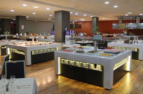 Buffet diversificado do Hotel tudo incluído em Mazagón, Huelva | Ohtels Mazagón.