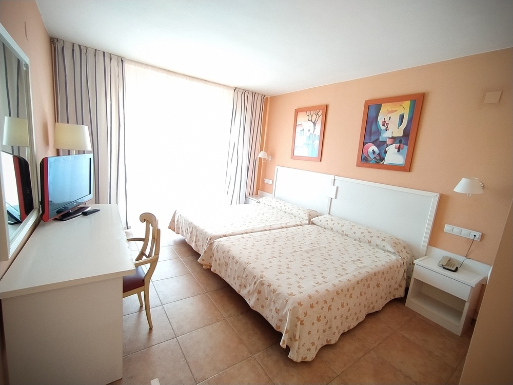 Habitaciones Ohtels La Hacienda ****  Oficial