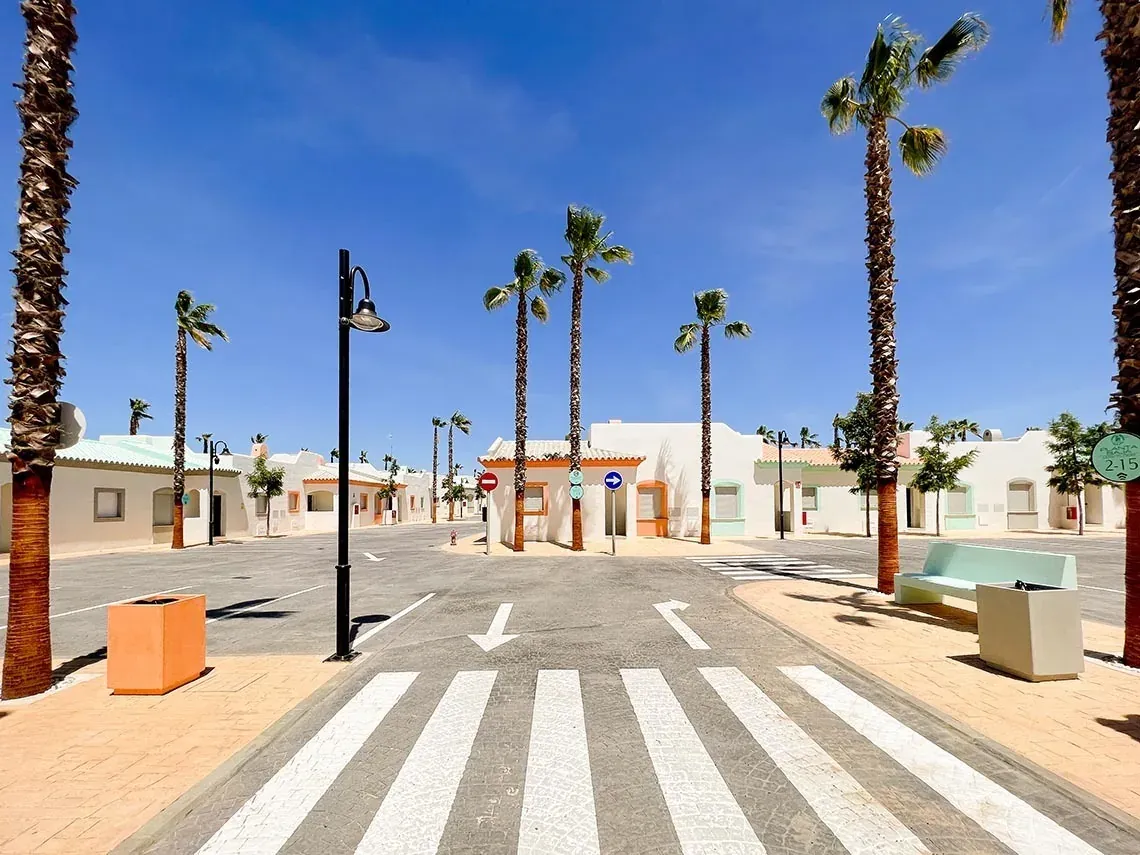 Modernos apartamentos en entorno natural de Doñana. ON City Apartments. ¡Descubre On Hotels!