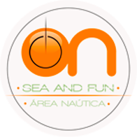 un logo orange et vert pour la mer et le plaisir