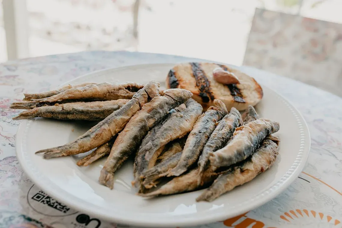 On Hotels: ON Corporativa ofrece deliciosos boquerones fritos.