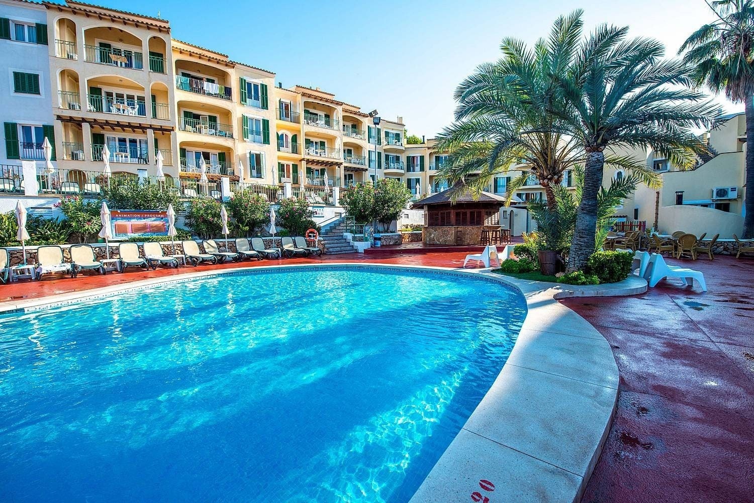 Facilities and outdoor pool of the Ona Cala Pi hotel, in Majorca