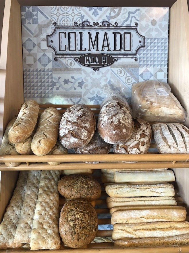 Détail des miches de pain de l´hôtel Ona Cala Pi, à Majorque