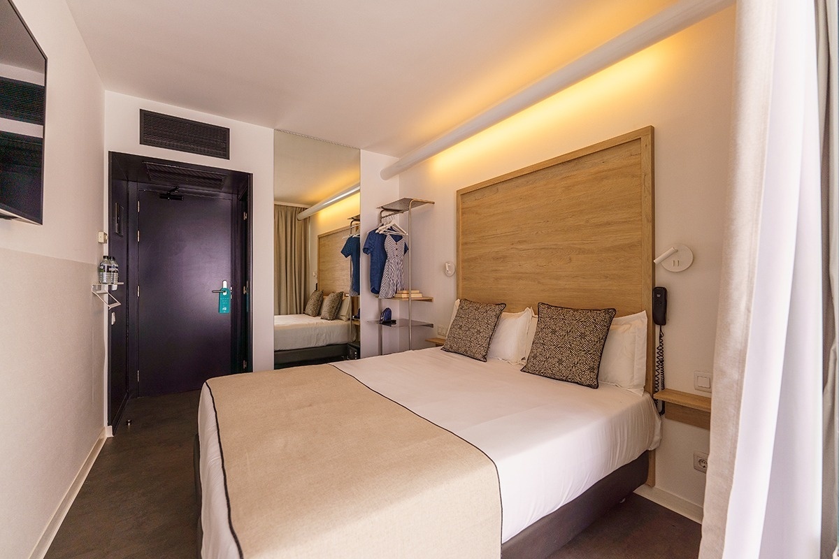 Double room at Casa Lit by Ona Hotels