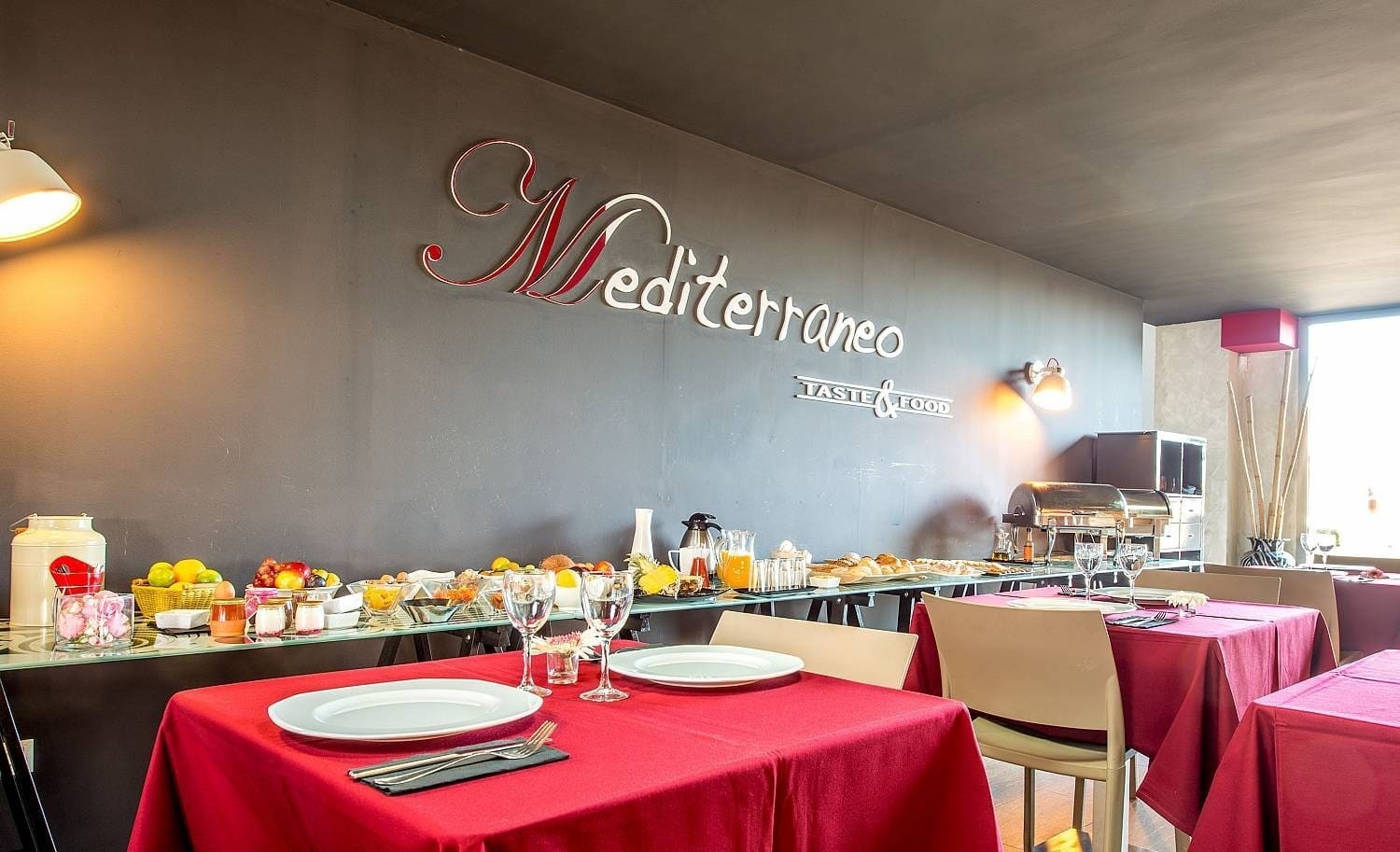Restaurante El Mediterráneo del hotel Ona Aucanada al Norte de Mallorca 