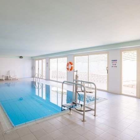 Ona Hotels & Apartments