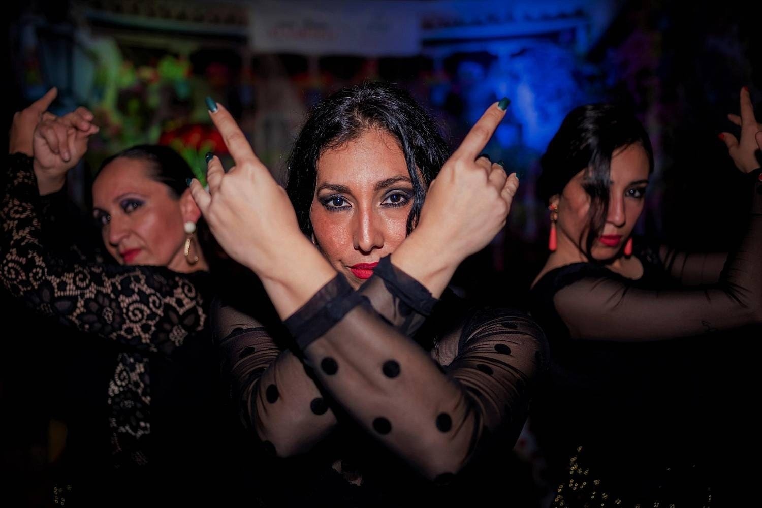 Frau tanzt Flamenco im Hotel Ona Alanda Club Marbella
