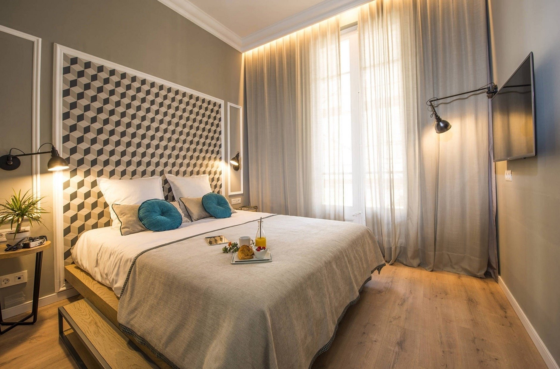 Dormitorio doble con terraza del Hotel Boutique Mosaic by Ona Hotels, en Barcelona